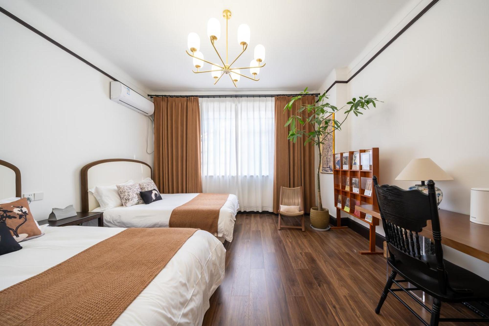 Tonight Hotel South Shanxi Road Shanghai Exteriör bild